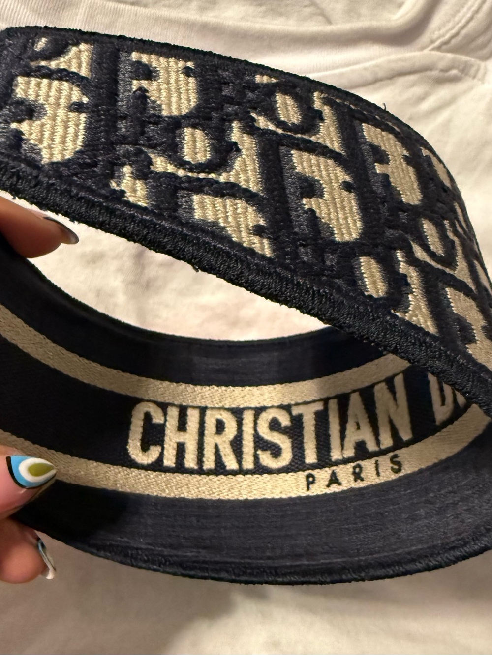 ❌❌❌SOLD❌❌❌Dior Oblique Navy Headband - Picture 2 of 11